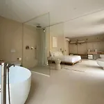 Kiko Luxury Lifestyle Апартаменты *