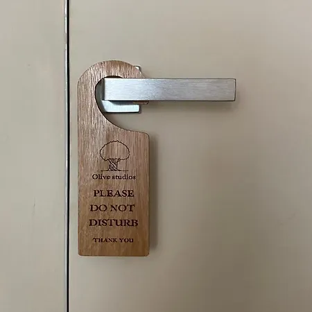 Olive アパート ザダル